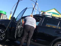 See thru gilf vacuum car wash