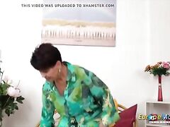 EuropeMaturE Watch her Aged Smooth Pussy Going Wet