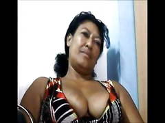 Mature Mom Show tits and lick her nip slip